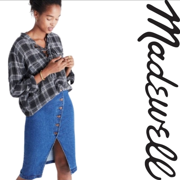 **Sold** - Picture 2 of 8